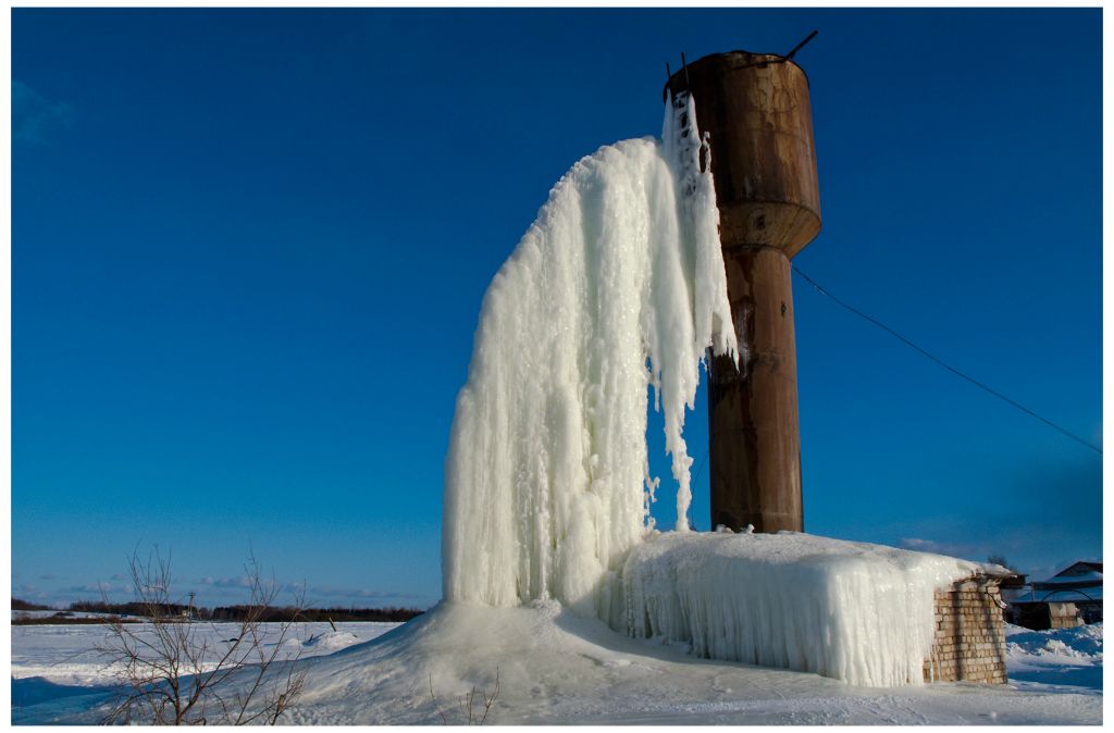 Small leak, long winter ｜Отлить на морозе
